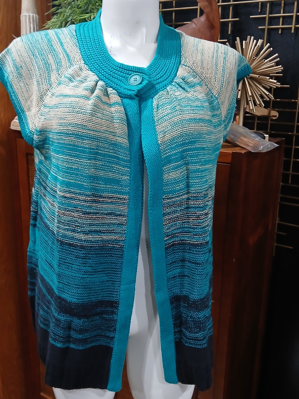 Westbound Turquoise and Cream Ombre Short-Sleeve Cardigan